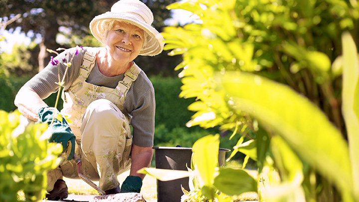Women Gardening